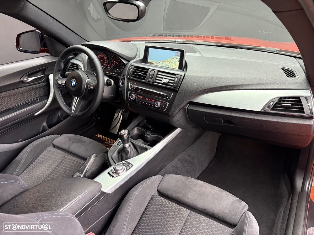 BMW 118 d Pack M - 16