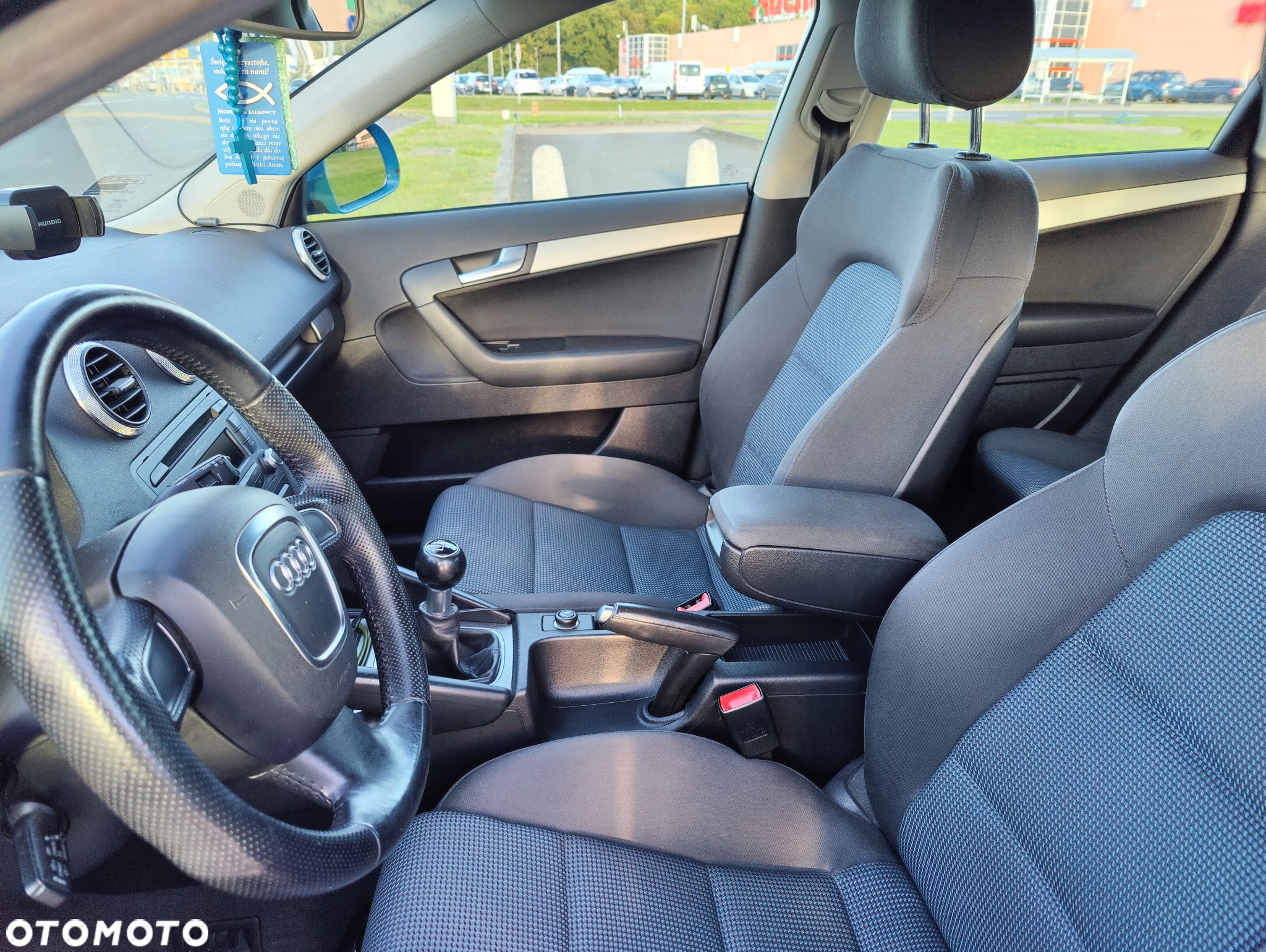 Audi A3 Sportback 1.6 Ambiente - 19