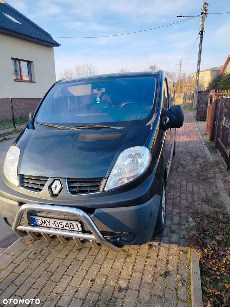 Renault Trafic - 2