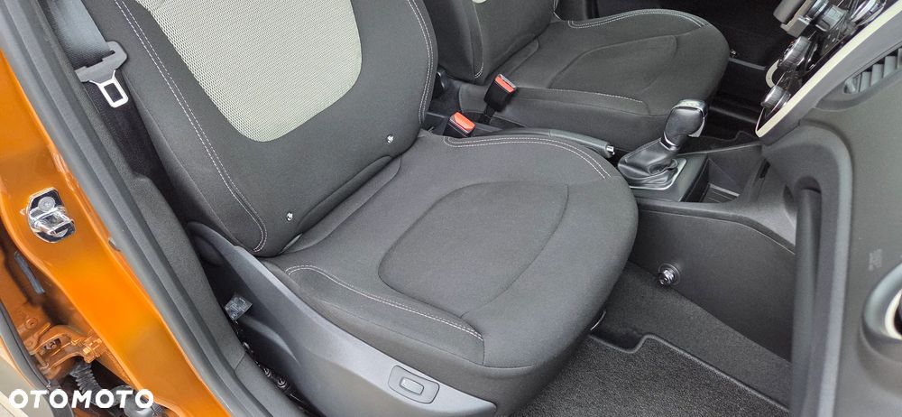 Renault Captur 1.2 Energy TCe XMOD EDC EU6 - 34