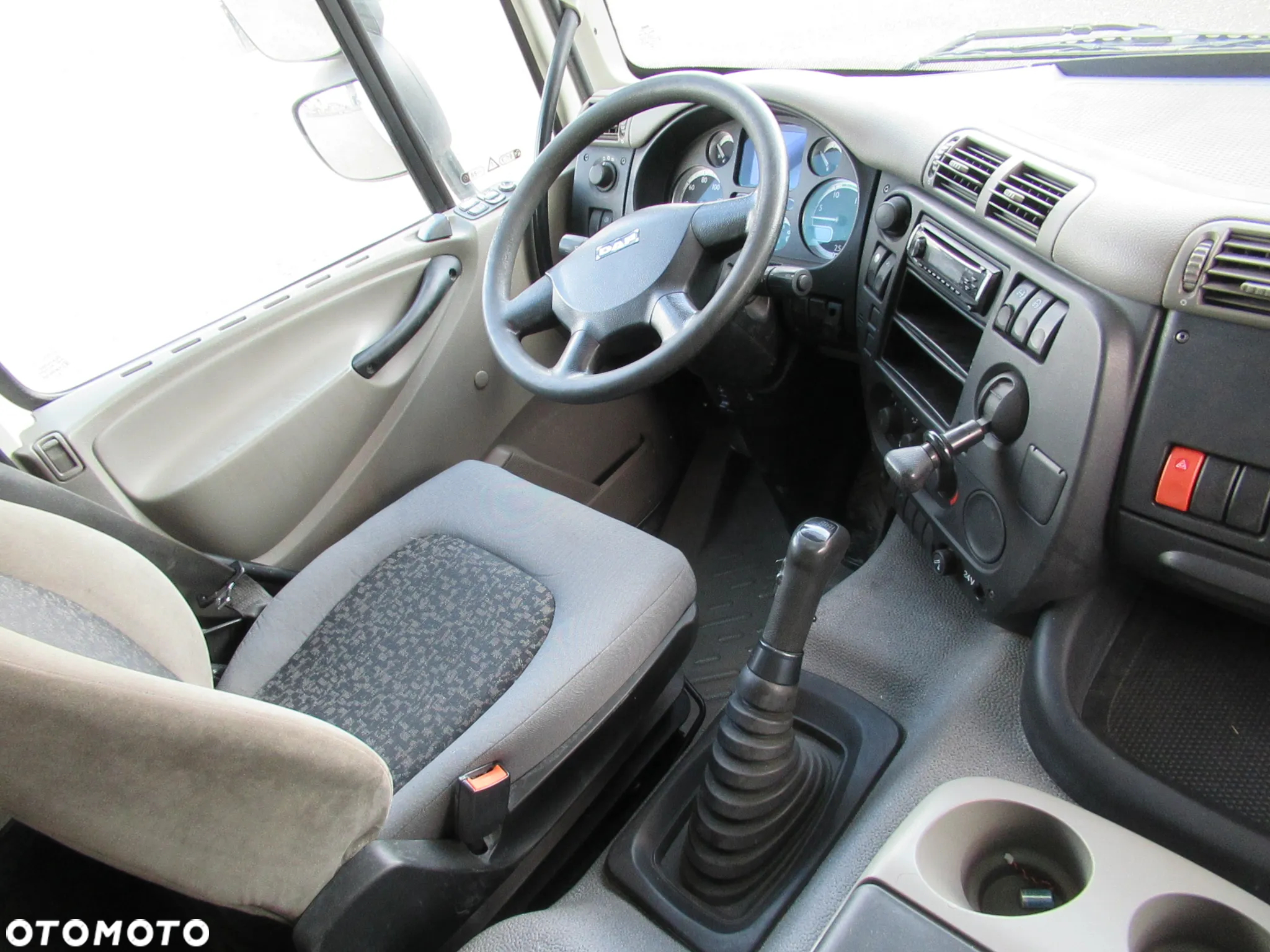 DAF CF 85 360 - 10