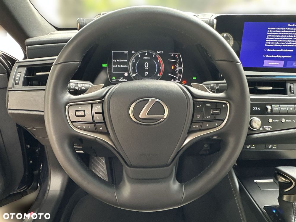 Lexus ES 300h Business Edition - 15