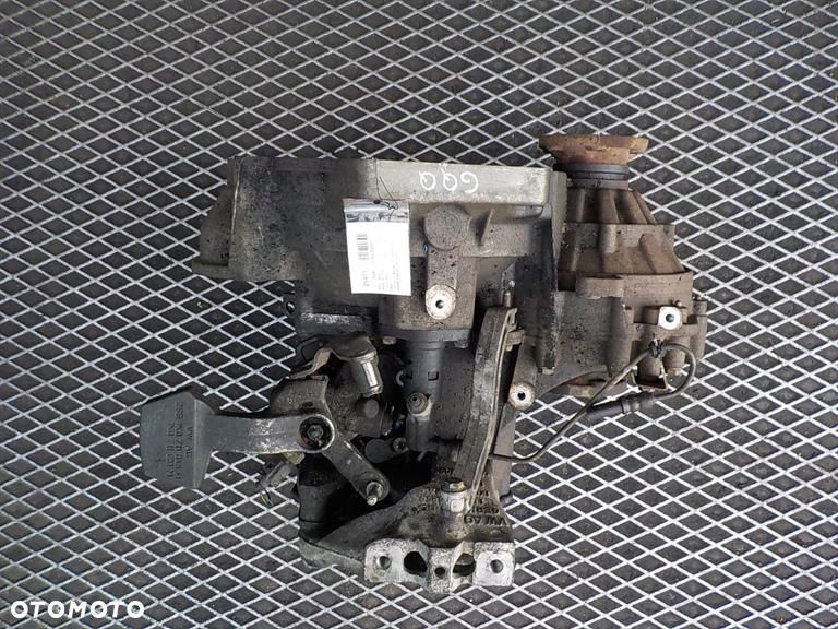 AUDI A3 II 8P 1.9 TDI SKRZYNIA BIEGÓW GQQ - 2
