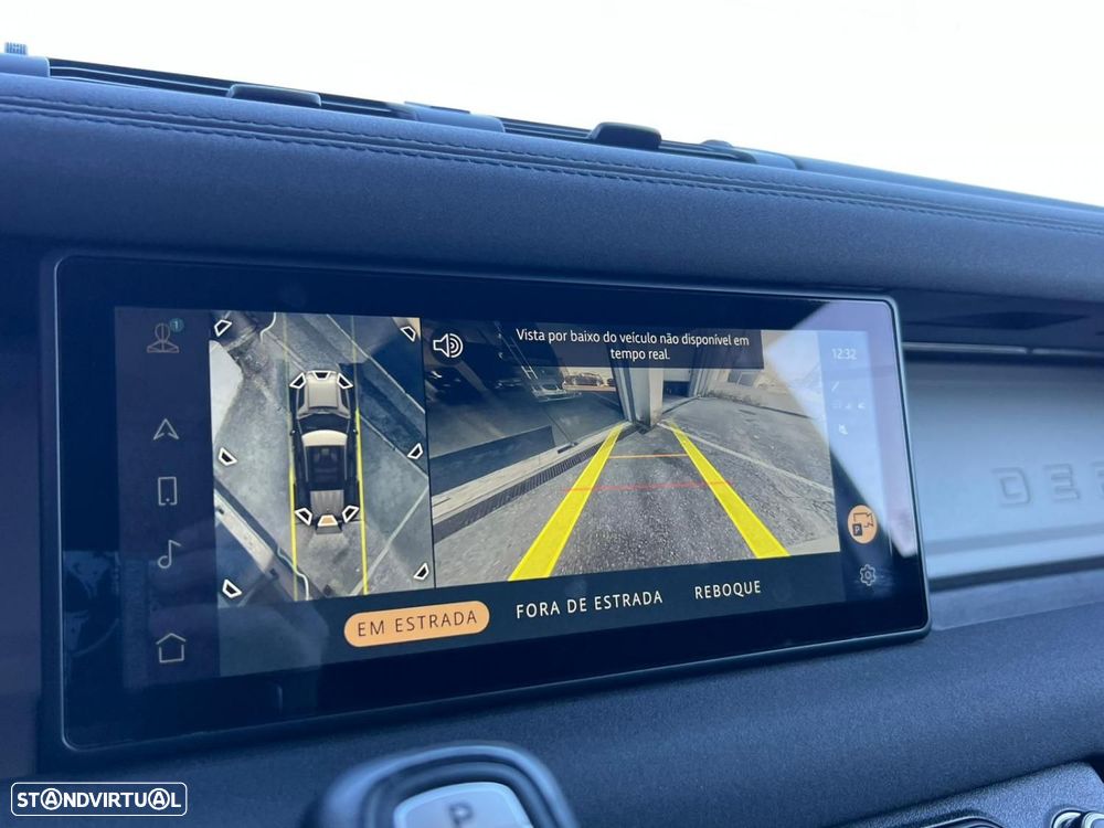 Land Rover Defender 110 P300 - 12