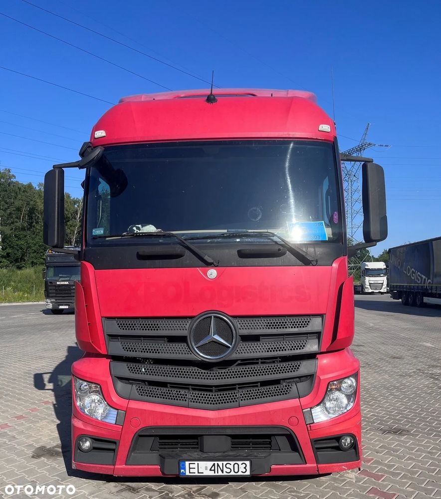 Mercedes-Benz ACTROS - 2