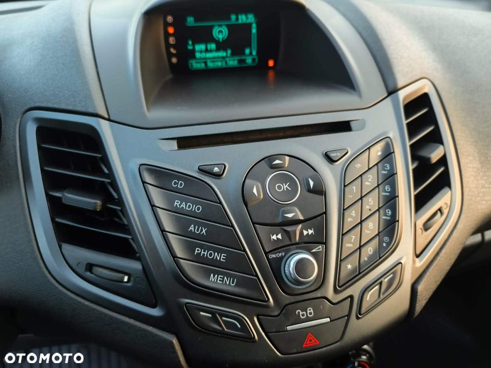Ford Fiesta - 15