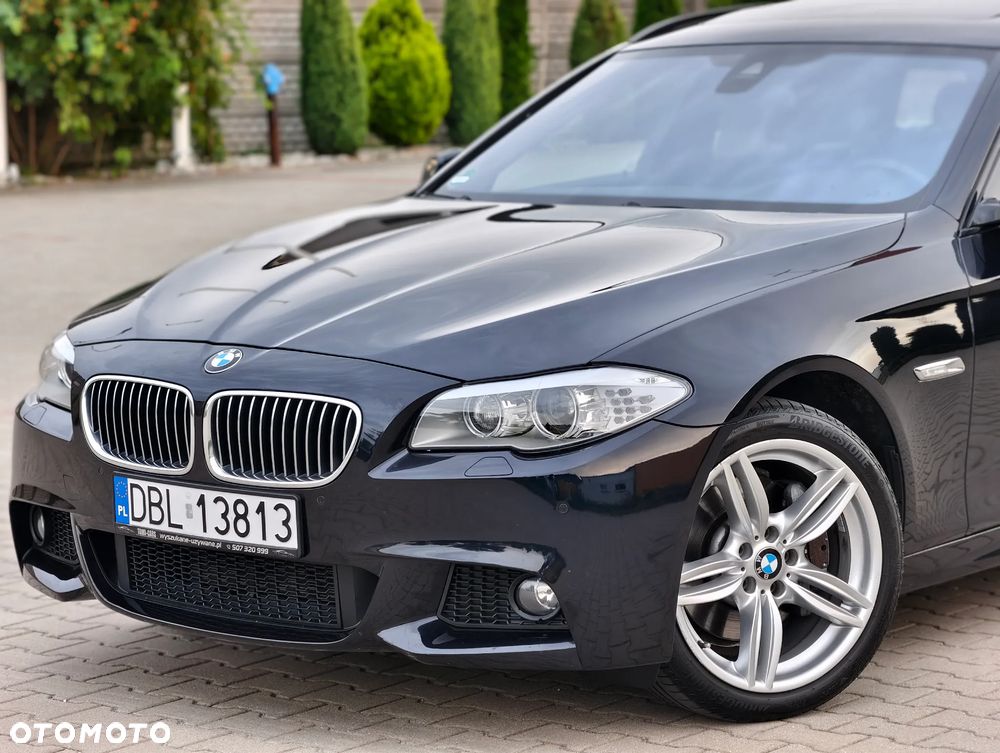 BMW Seria 5 530d xDrive Sport-Aut Modern Line - 32