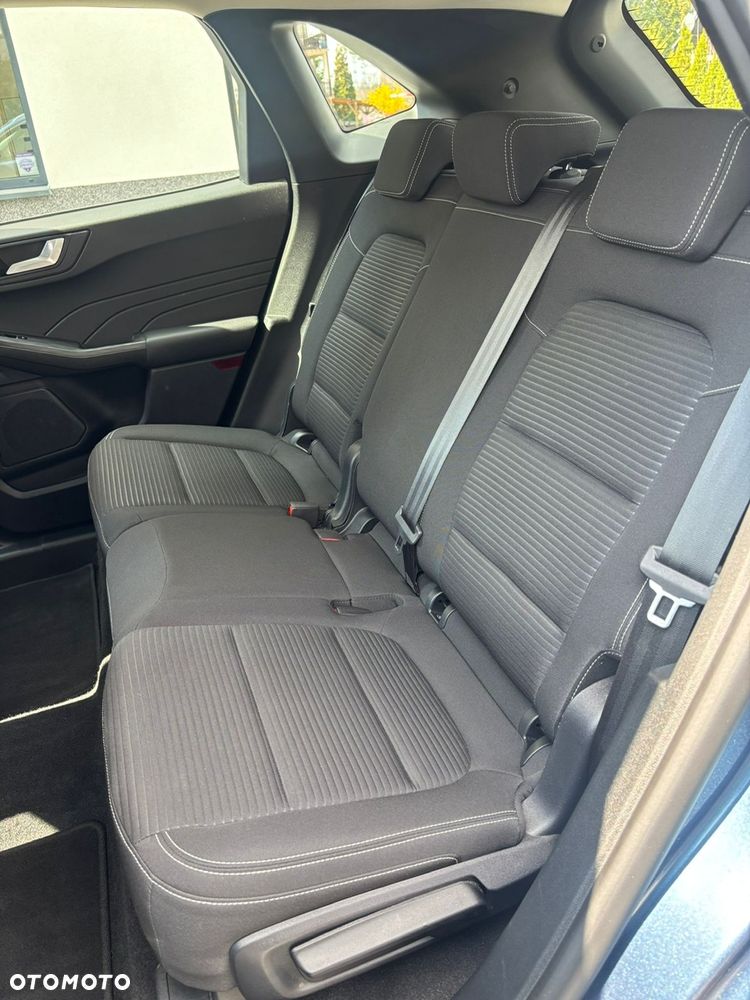 Ford Kuga 2.5 Duratec FHEV 4x4 TITANIUM - 20