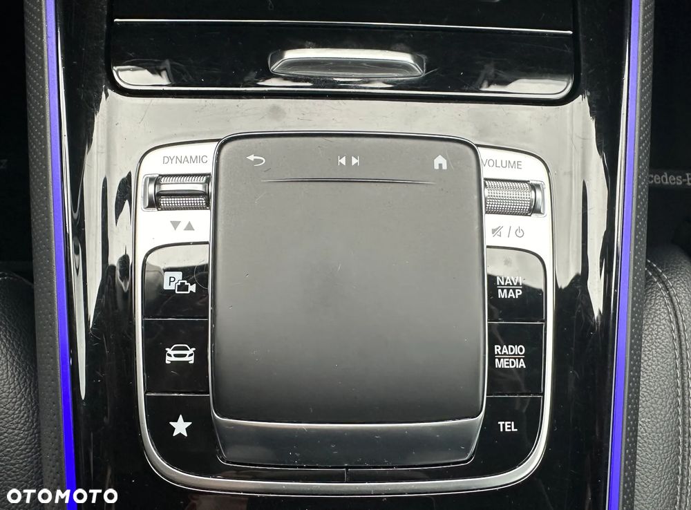 Mercedes-Benz GLB 200 Style 7G-DCT - 13