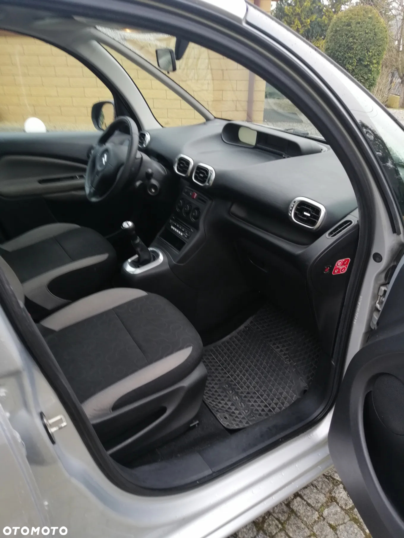 Citroën C3 Picasso 1.6i Seduction - 8