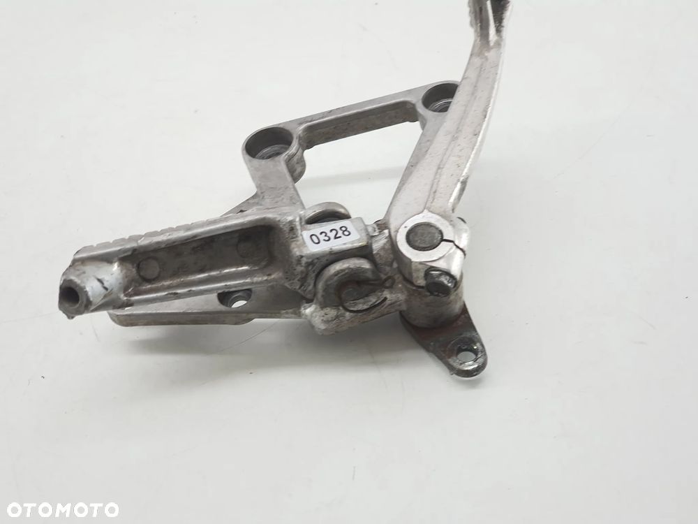 SET PRAWY DZWIGNIA HAMULCA PODNOZEK  HONDA VFR 750 RC 24 - 2