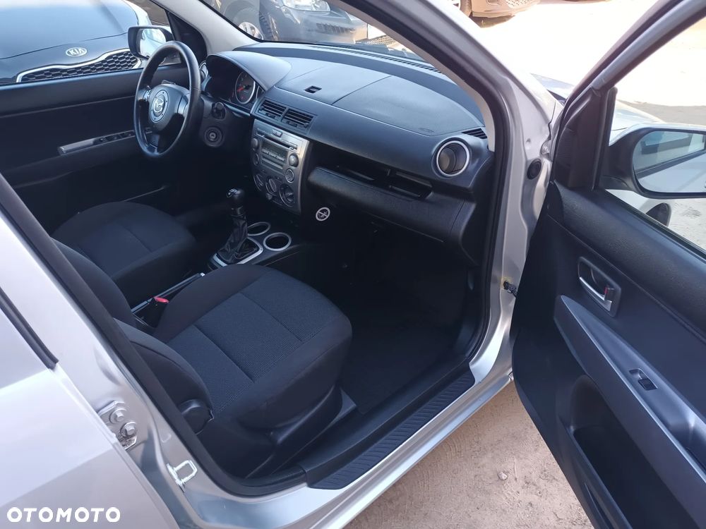 Mazda 2 1.4l Exclusive - 30