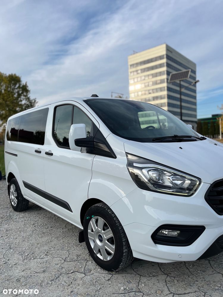 Ford Transit Custom 2020 photo 2