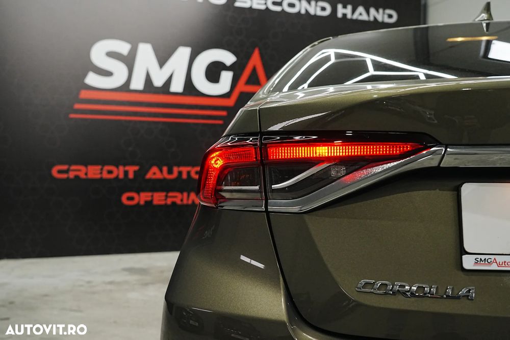 Toyota Corolla 1.8 HSD TS Exclusive - 19