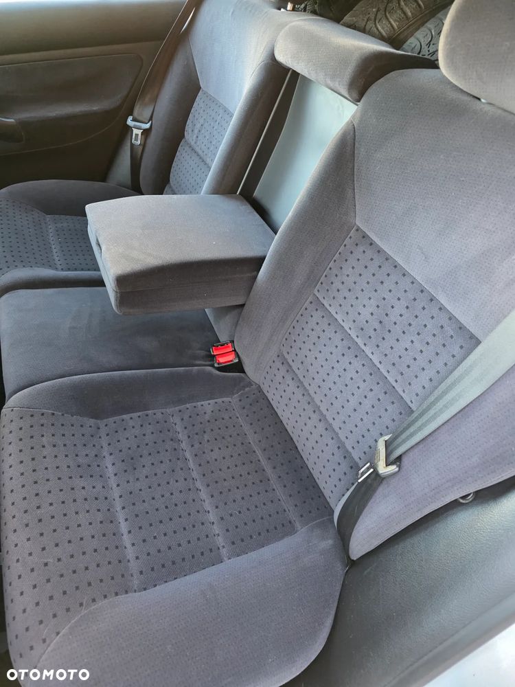 Volkswagen Golf 1.4 Ocean - 12