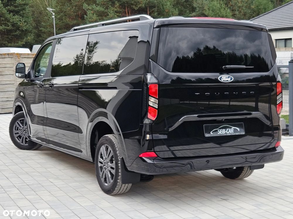 Ford Tourneo Custom 2.0 EcoBlue 320 AWD L2 Titanium - 4