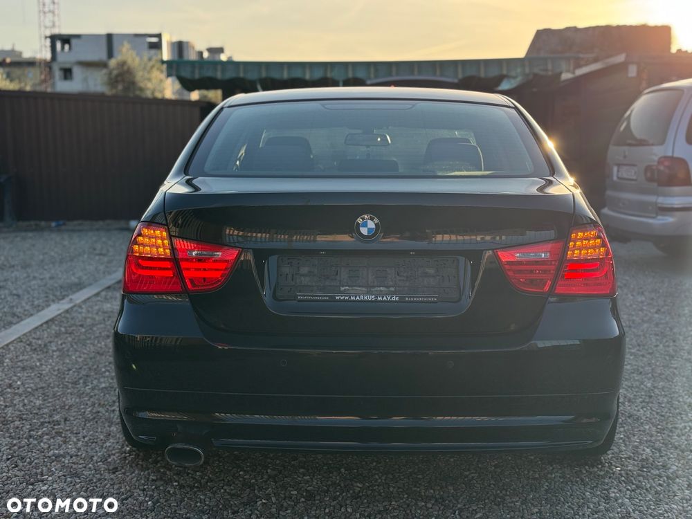 BMW Seria 3 320d DPF - 7