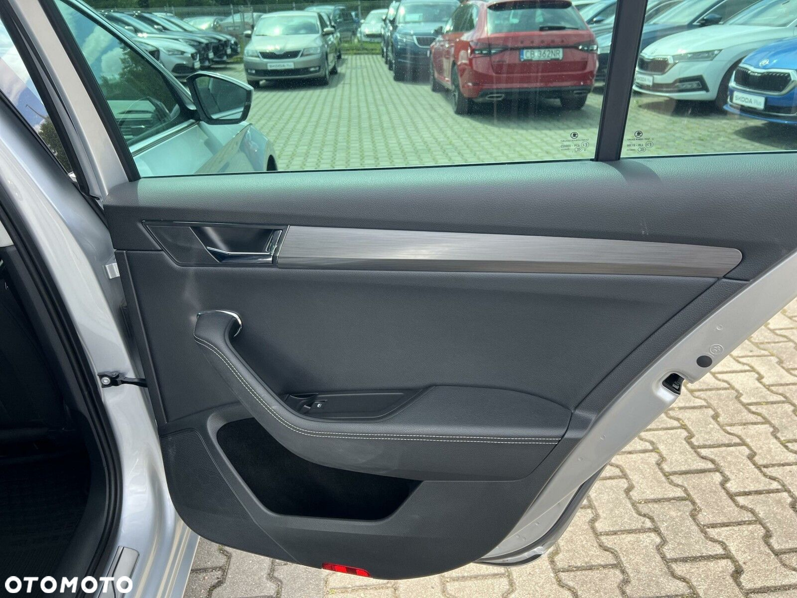 Skoda Superb 2.0 TDI SCR Style DSG - 15