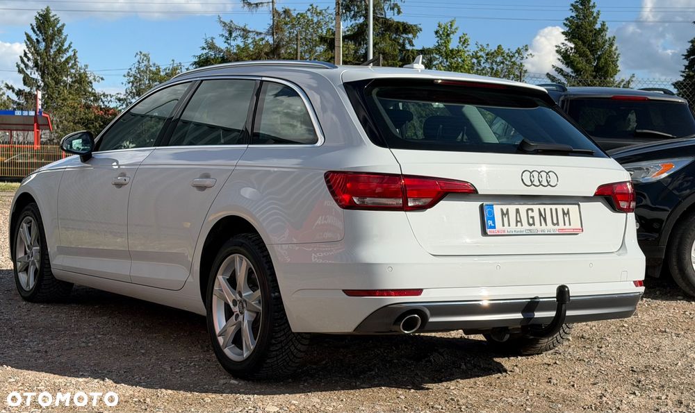 Audi A4 Avant 2.0 TDI S tronic - 40