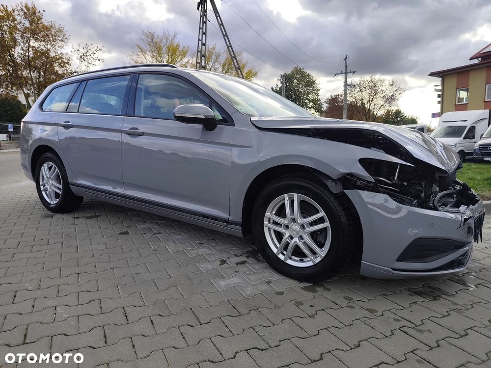 Volkswagen Passat 2.0 TDI SCR Business DSG - 11