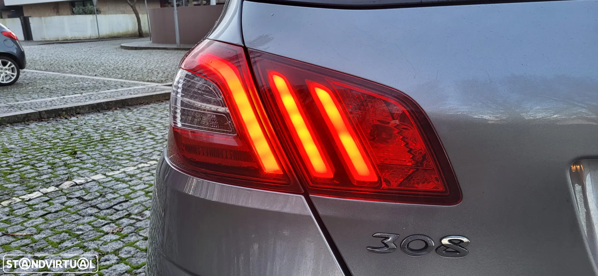 Peugeot 308 130 e-THP Stop & Start Allure - 11