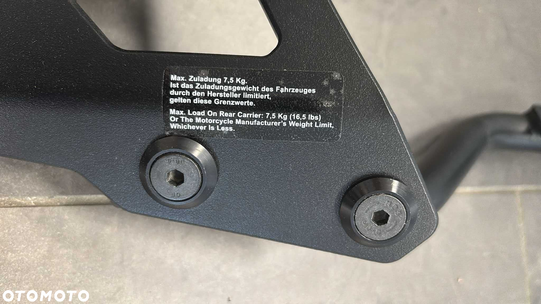 Stelaż Kufra Centralnego SW-Motech KTM 125/390 Duke 2017-24 [1065] - 7