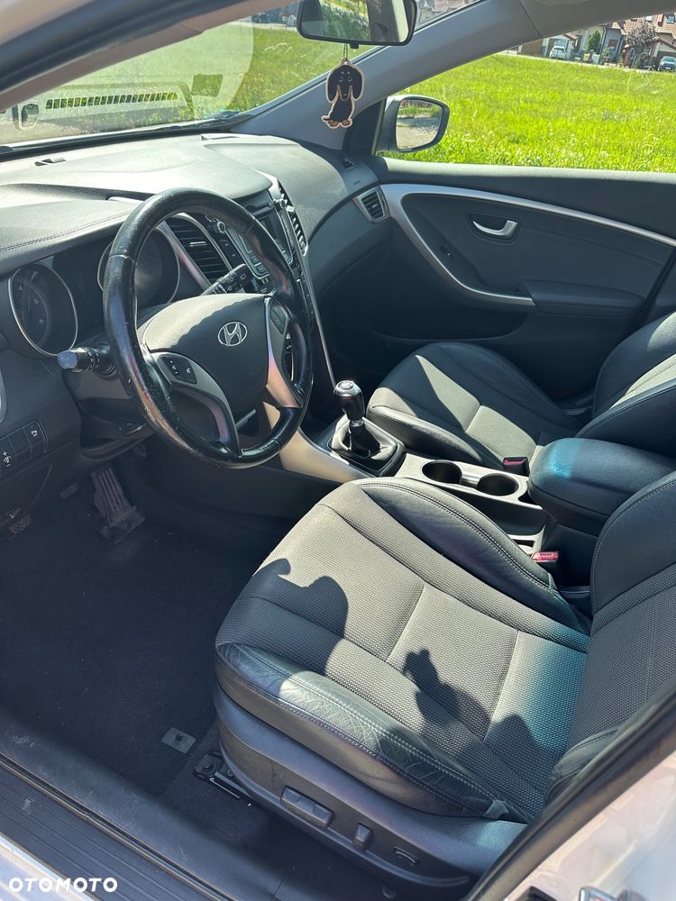Hyundai i30 1.4 CRDi Comfort - 9