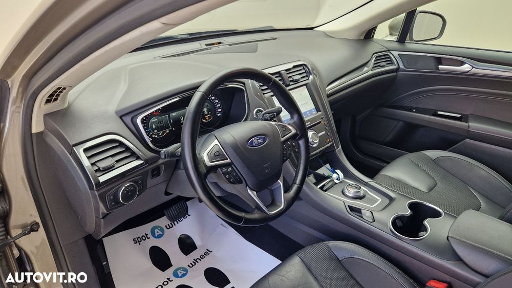 Ford Mondeo - 13