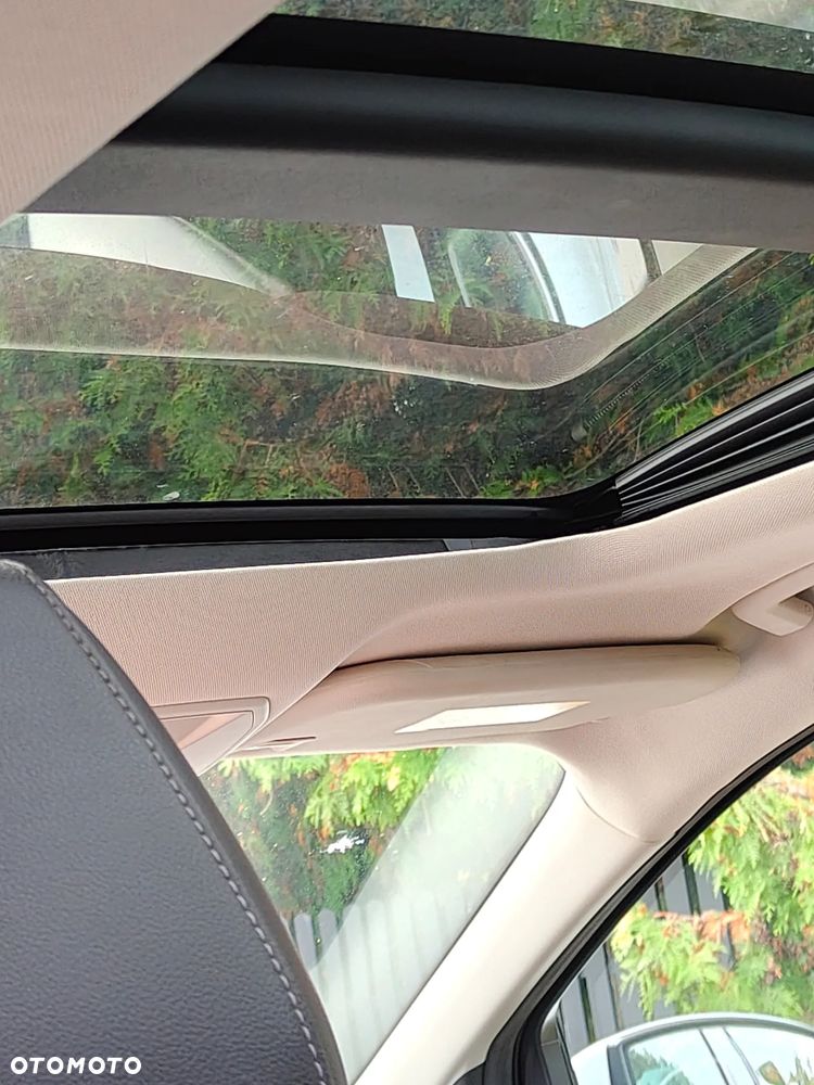 Ford Kuga - 19