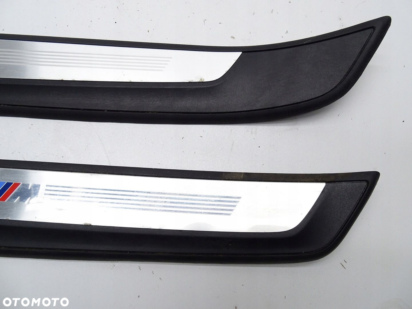 LISTWY PROGOWE NAKŁADKI PROGU BMW E92 E93 M-PAKIET KOMPLET 7900775 - 8