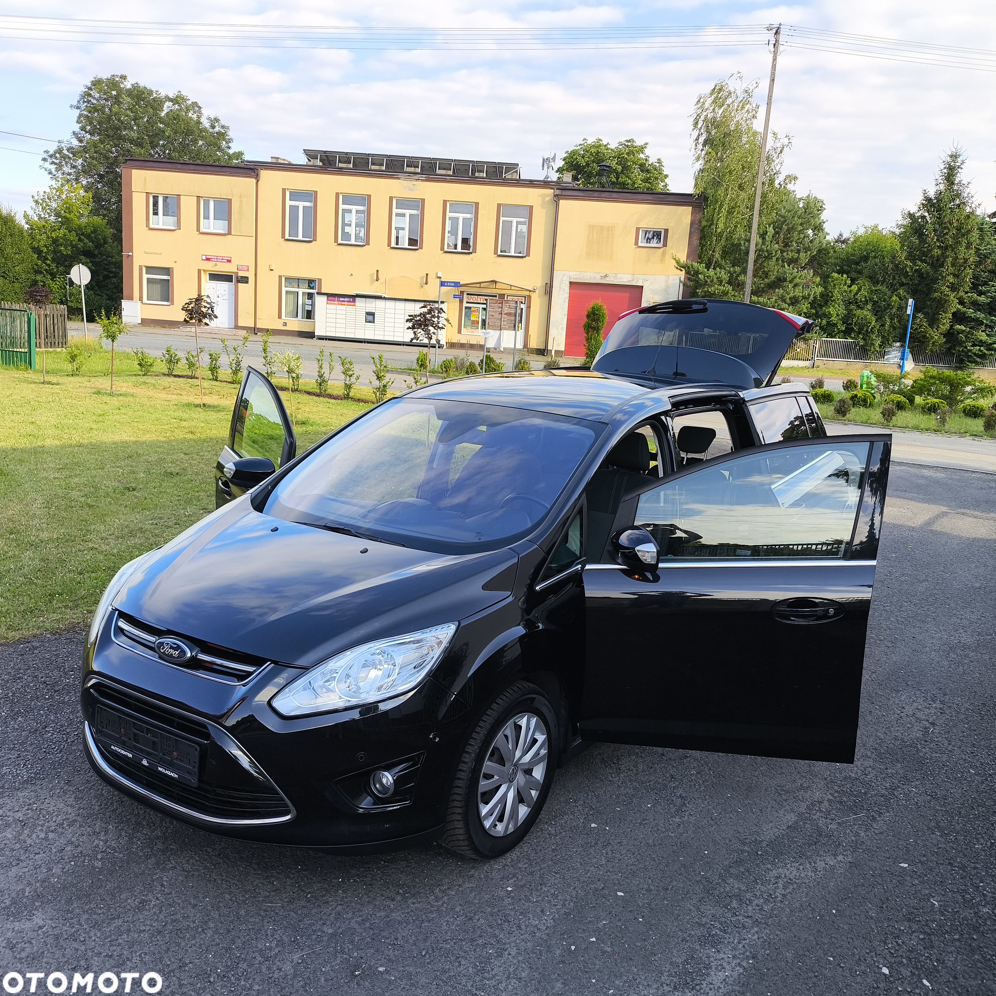 Ford Grand C-MAX 2.0 TDCi Titanium - 1