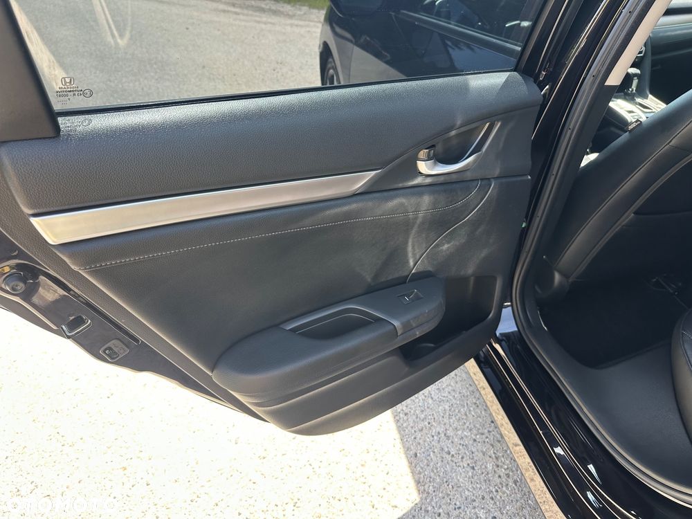 Honda Civic 1.5 i-VTEC Turbo CVT Prestige - 14