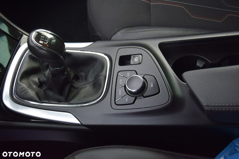 Opel Insignia 1.4 Turbo Sports Tourer ecoFLEXStart/Stop 150 Jahre - 37