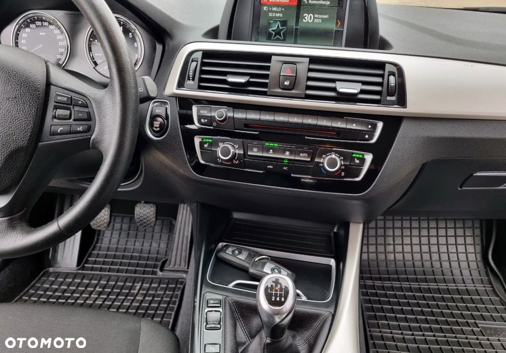 BMW Seria 1 - 29