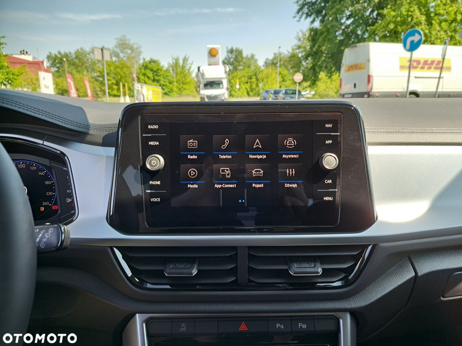 Volkswagen T-Roc 1.5 TSI Life Plus DSG - 25