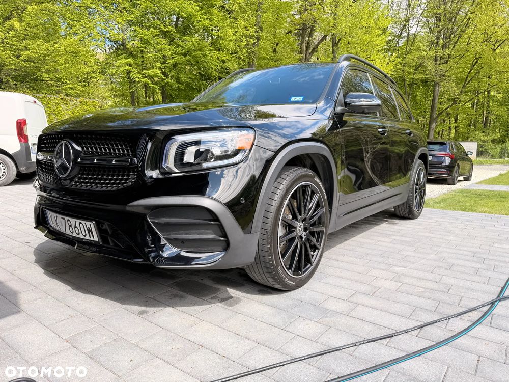 Mercedes-Benz GLB - 9