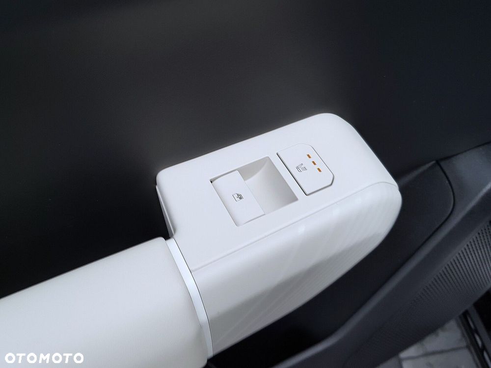 Kia EV4 81.4kWh GT-Line - 36