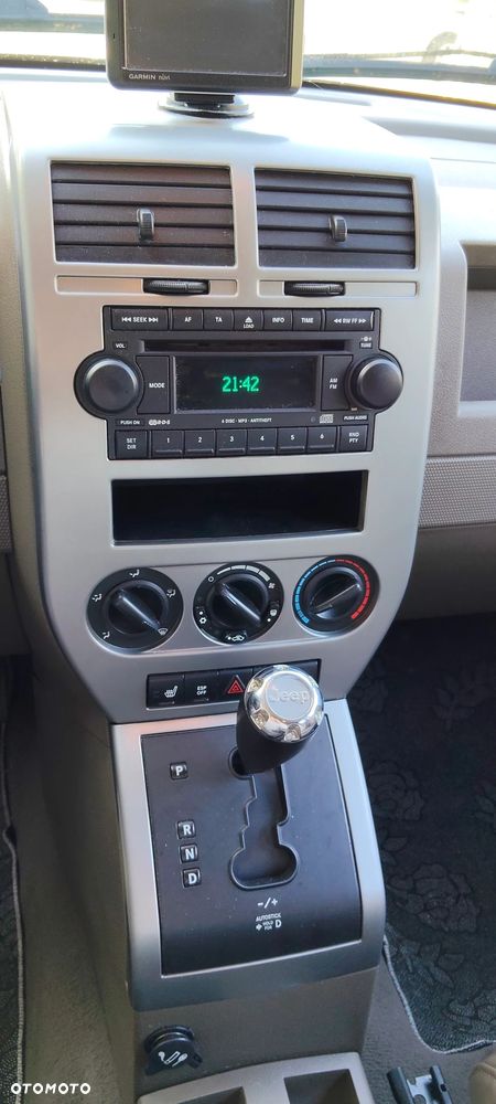 Jeep Compass - 8