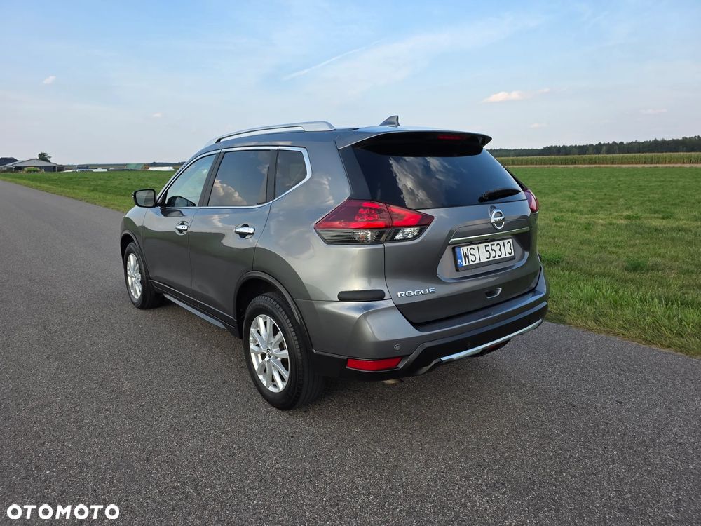 Nissan Rogue - 5
