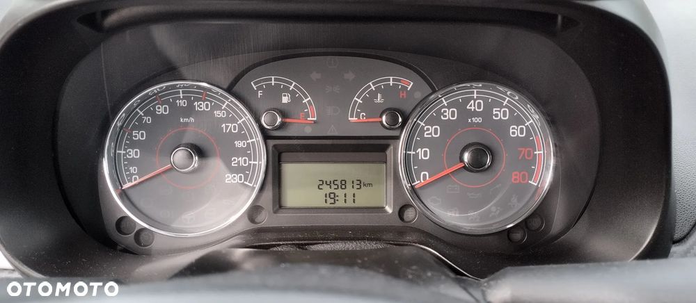 Fiat Grande Punto 1.4T-Jet Dynamic - 8