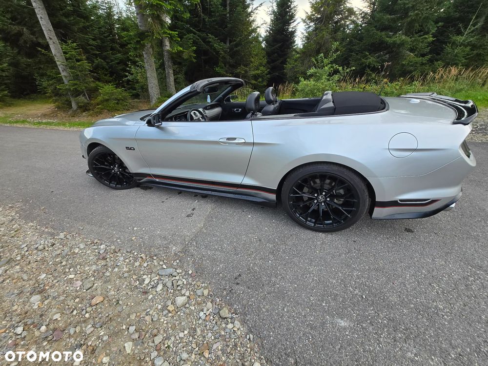 Ford Mustang - 9