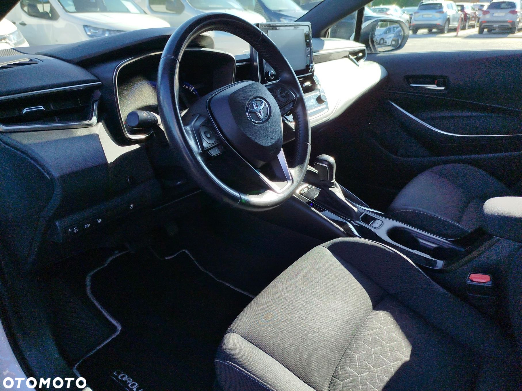Toyota Corolla - 10