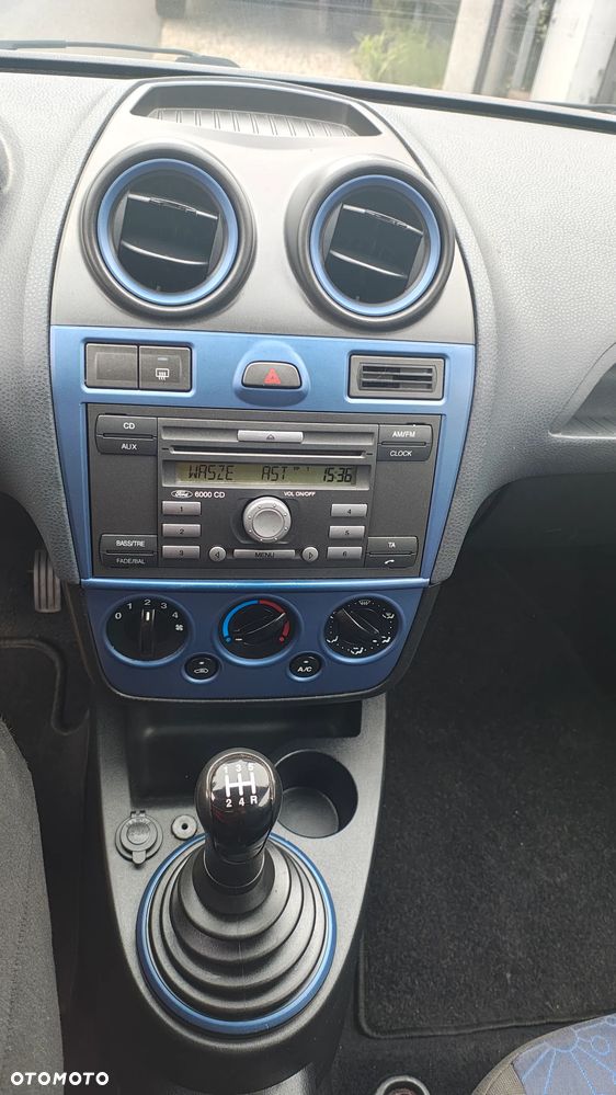 Ford Fiesta 1.4 Style - 16