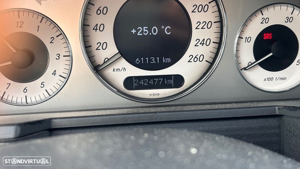 Mercedes-Benz E 220 - 6