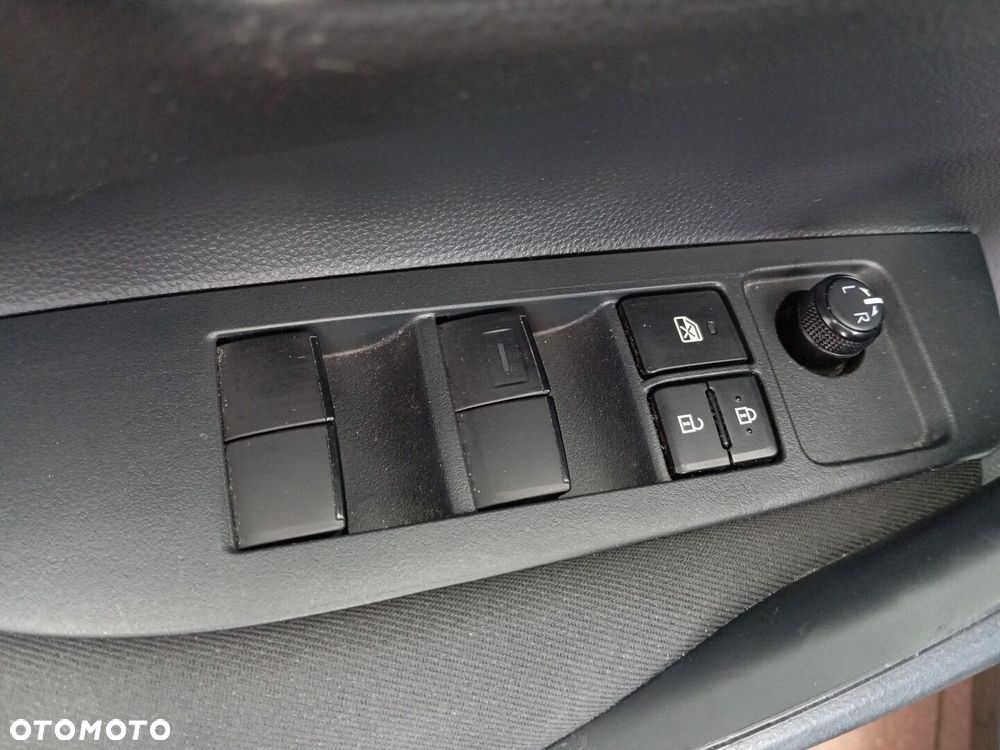Toyota Corolla - 14