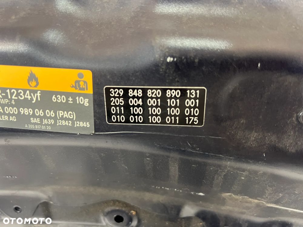 MASKA MERCEDES W205 C KLASA KOD 890 - 13