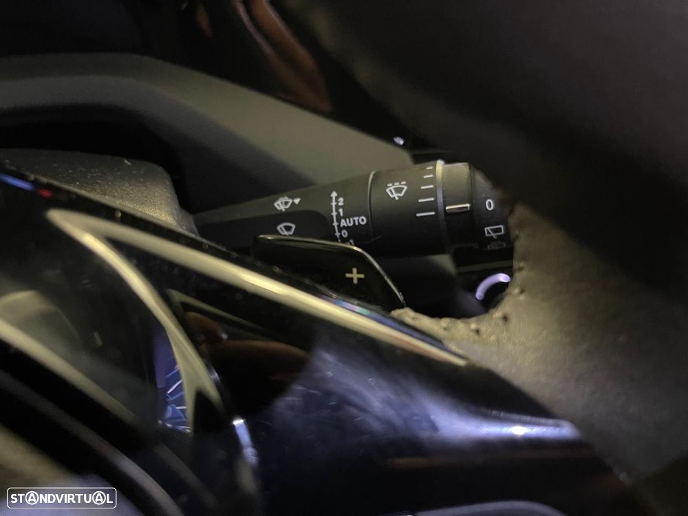 Peugeot 308 1.6 Hybrid Allure e-EAT8 - 20