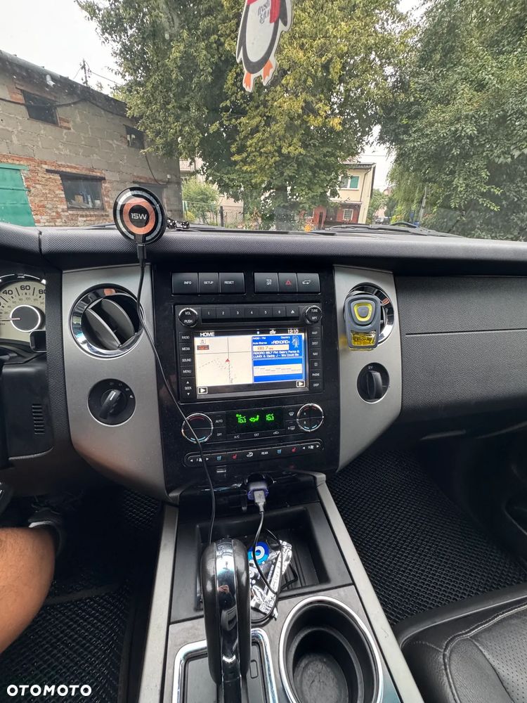 Ford Expedition - 3
