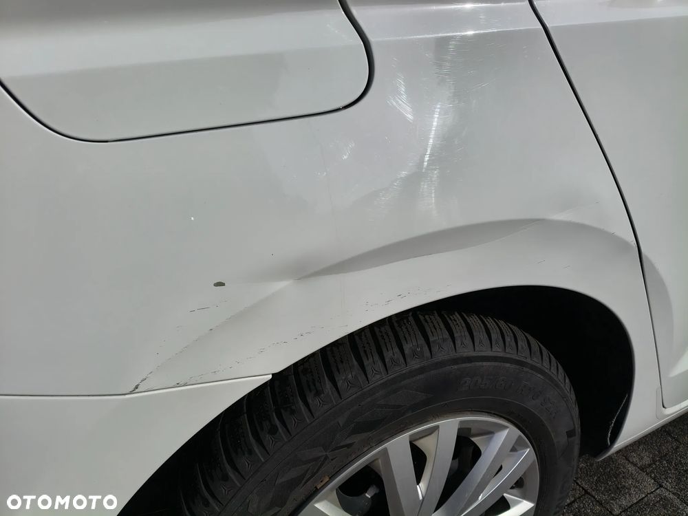 Volkswagen Touran 1.5 TSI EVO Comfortline DSG - 9