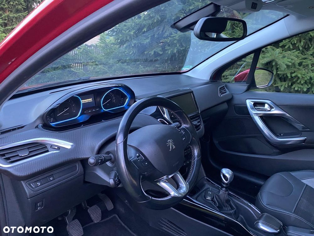 Peugeot 2008 BlueHDi FAP 120 STOP & START Allure - 8